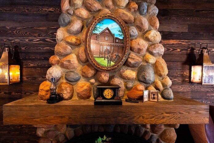 McKim's Mile House Opens at Magic Kingdom – New DVC Lounge