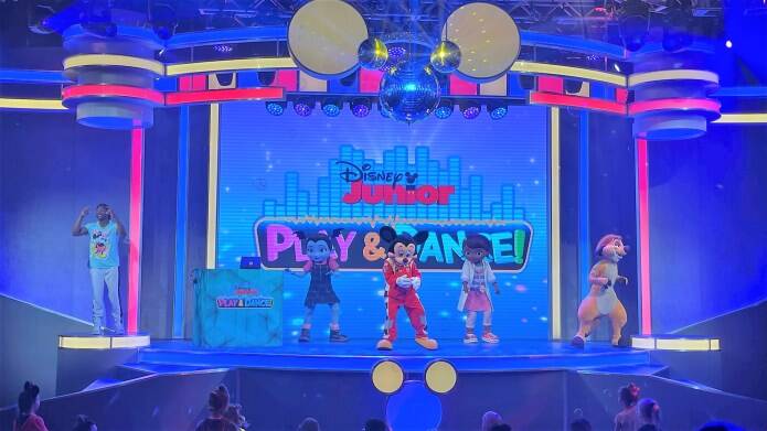 Disney Family Dance Party 3枚セット ファミリーダンスパーティ」を買ったのは失敗だった？内容と正直